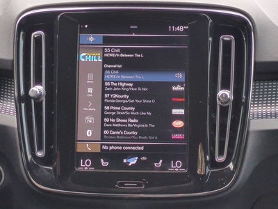 2021 Volvo XC40 R-Design