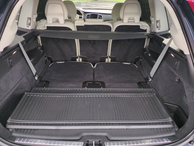 2022 Volvo XC90 Inscription