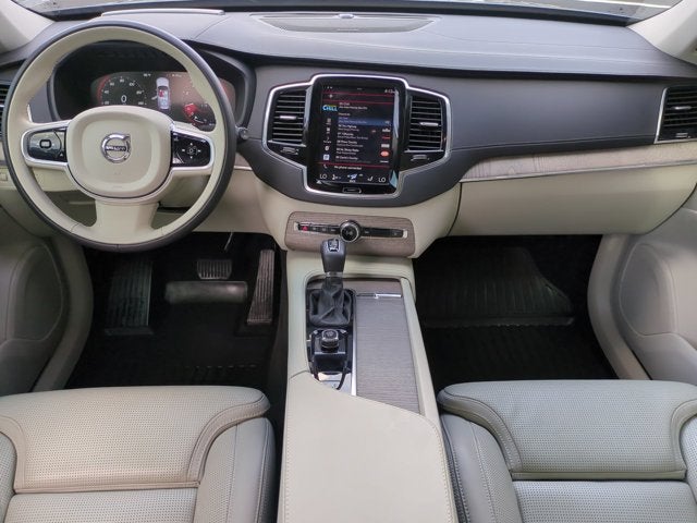2022 Volvo XC90 Inscription