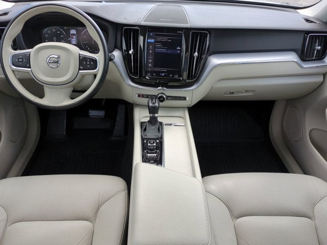 2020 Volvo XC60 Momentum