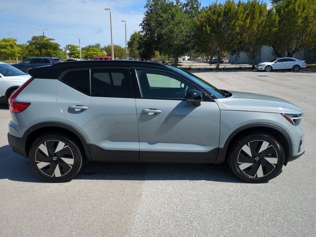 2024 Volvo XC40 Recharge Pure Electric Plus