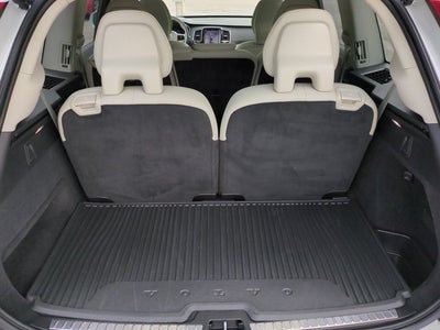 2024 Volvo XC90 Recharge Plug-In Hybrid Plus Bright Theme