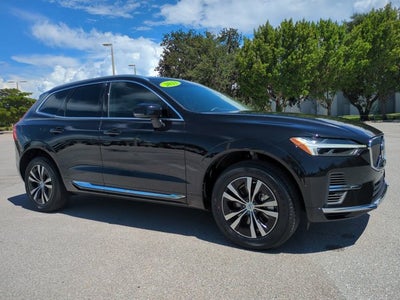 2023 Volvo XC60 Recharge Plug-In Hybrid Core Bright Theme
