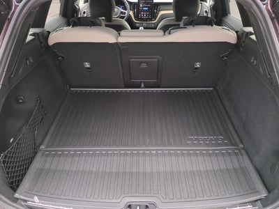2026 Volvo XC60 Plug-In Hybrid Plus