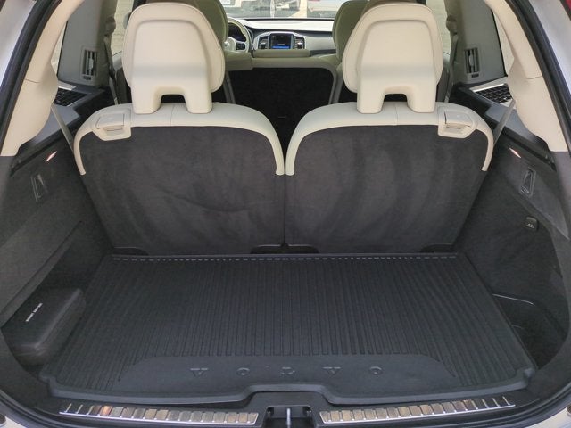 2023 Volvo XC90 Plus