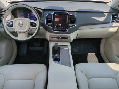 2023 Volvo XC90 Plus