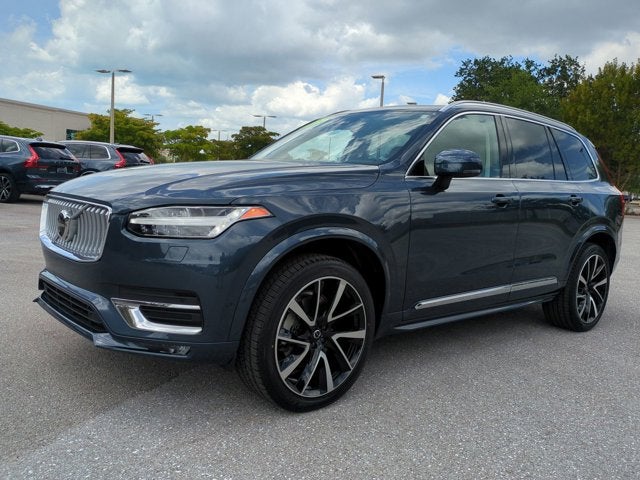 2023 Volvo XC90 Plus