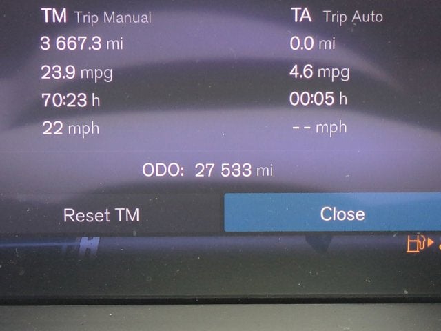 2023 Volvo XC60 Ultimate Bright Theme