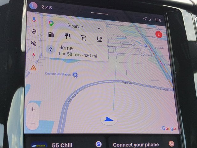 2023 Volvo XC60 Plus Bright Theme