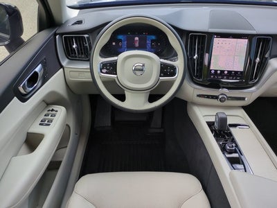 2024 Volvo XC60 Core Dark Theme