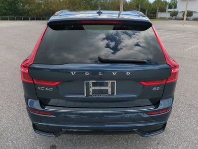 2023 Volvo XC60 Plus Dark Theme