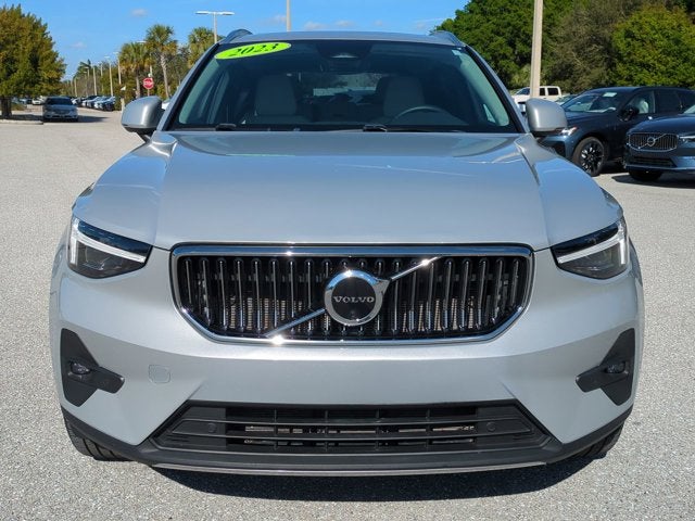2023 Volvo XC40 Ultimate Bright Theme