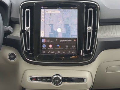 2026 Volvo XC40 Plus