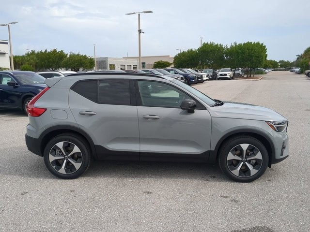 2026 Volvo XC40 Plus