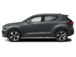 2024 Volvo XC40 Plus Dark Theme