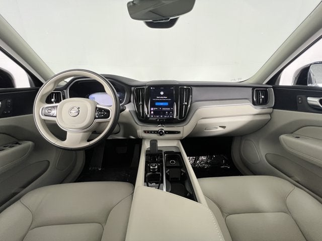 2025 Volvo XC60 Plus