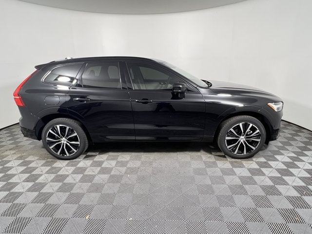 2025 Volvo XC60 Plus