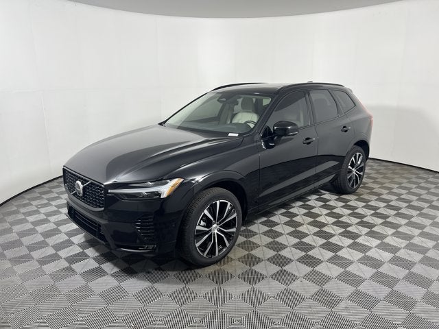 2025 Volvo XC60 Plus
