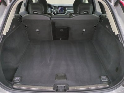 2025 Volvo XC60 Plus