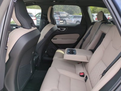 2026 Volvo XC60 Plus