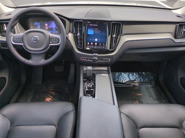2025 Volvo XC60 Core