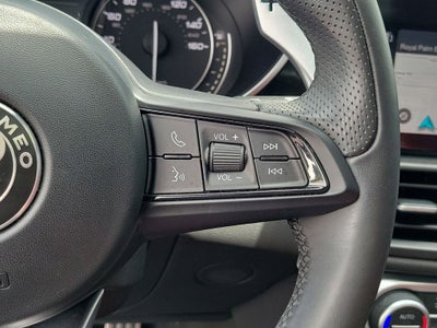 2023 Alfa Romeo Giulia Veloce