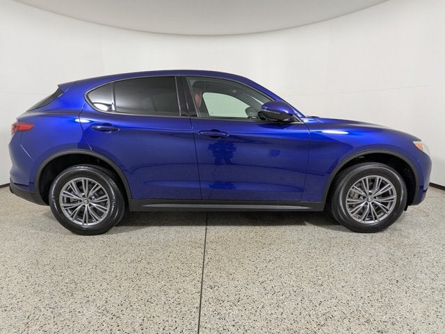2023 Alfa Romeo Stelvio Sprint RWD
