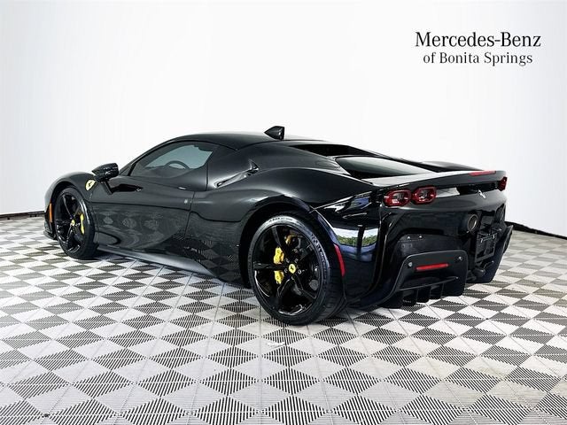 2023 Ferrari SF90 Stradale Base