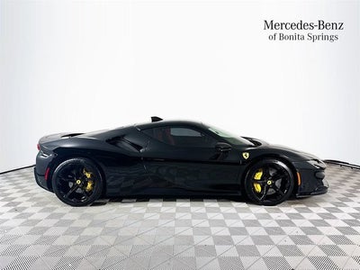 2023 Ferrari SF90 Stradale Base