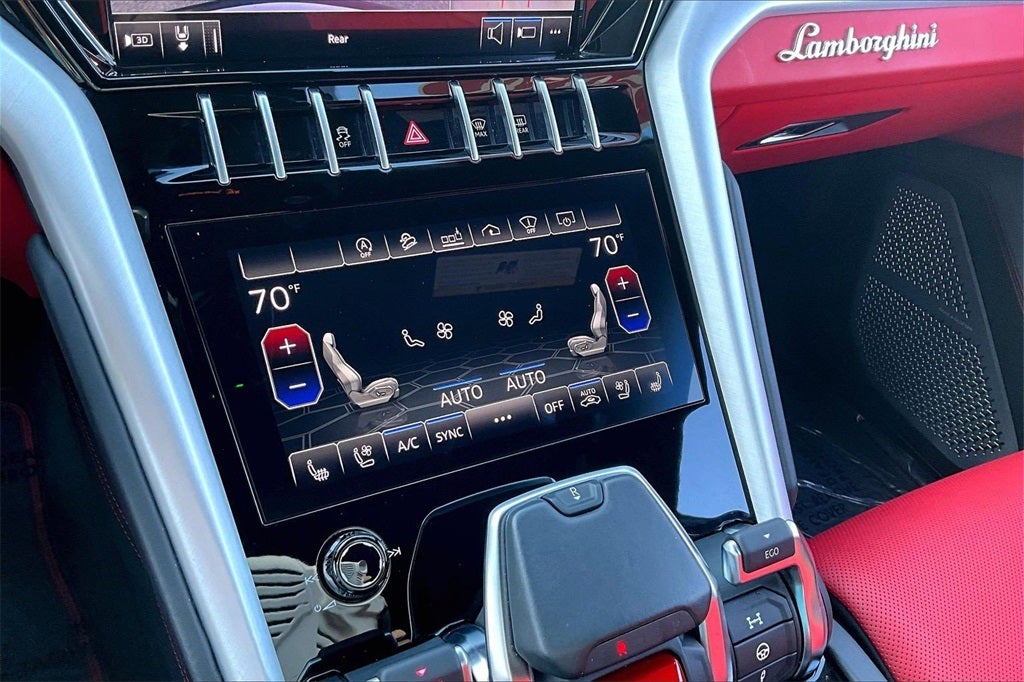 2020 Lamborghini Urus Base