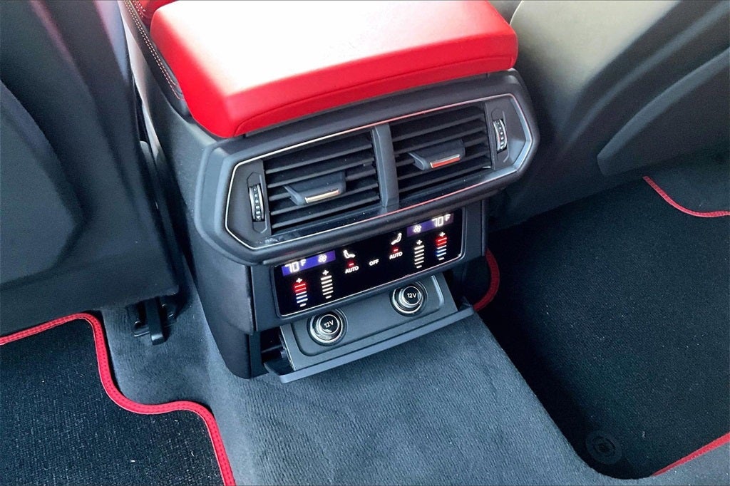 2020 Lamborghini Urus Base